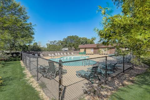 207 Stafford Dr, Wheeling, IL 60090 photo 25