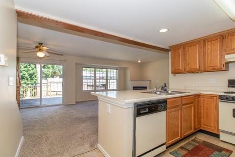 1024 Doral Dr, Bloomington, IL 61701 photo 10