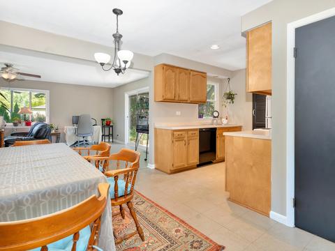 441 Thunderbird Trl, Carol Stream, IL 60188 photo 10