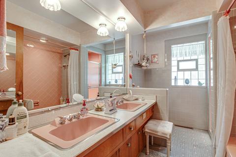 1908 Rancho Ln, Des Plaines, IL 60016 photo 16