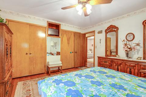 1908 Rancho Ln, Des Plaines, IL 60016 photo 19