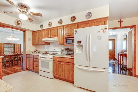 1908 Rancho Ln, Des Plaines, IL 60016 photo 15