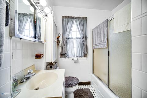 18006 Ridgewood Ave, Lansing, IL 60438 photo 13