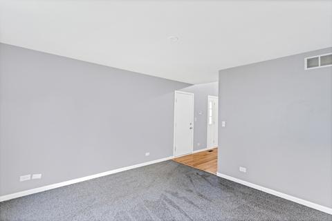 85 Old Post Rd, Oswego, IL 60543 photo 8