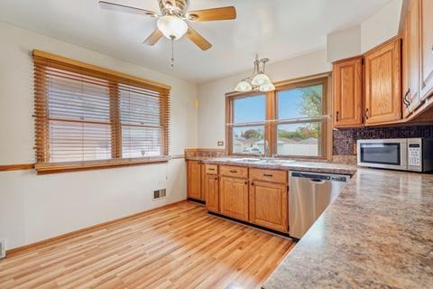 1437 Victoria Ave, Berkeley, IL 60163 photo 8