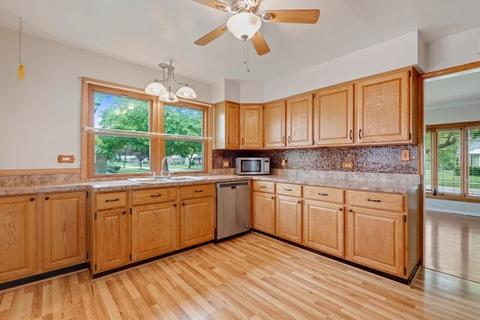 1437 Victoria Ave, Berkeley, IL 60163 photo 6