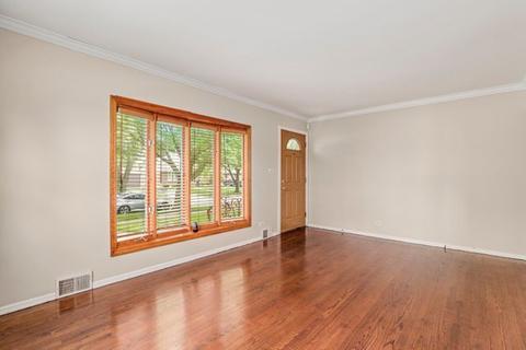 1437 Victoria Ave, Berkeley, IL 60163 photo 3