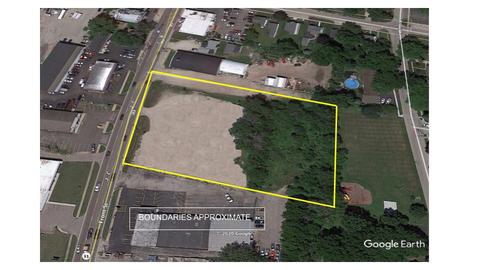 914 Front St, Mchenry, IL 60050