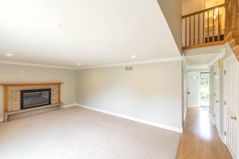 1814 E Bittersweet Ln, Mount Prospect, IL 60056 photo 17