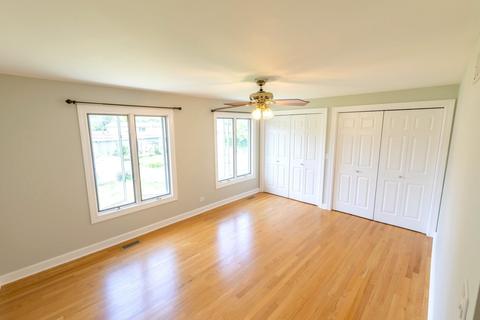 1814 E Bittersweet Ln, Mount Prospect, IL 60056 photo 33