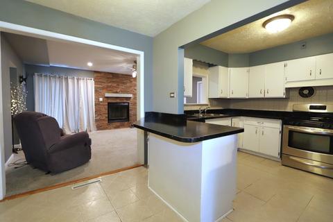 607 Wallace Ave, Morris, IL 60450 photo 8