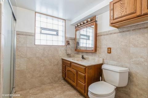1474 Phoenix Dr, Des Plaines, IL 60018 photo 12