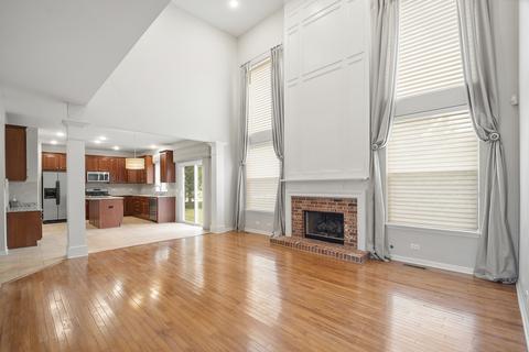 751 Porter Cir, Lindenhurst, IL 60046 photo 11