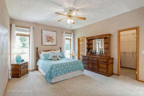 10902 Huron Dr, Spring Grove, IL 60081 photo 8