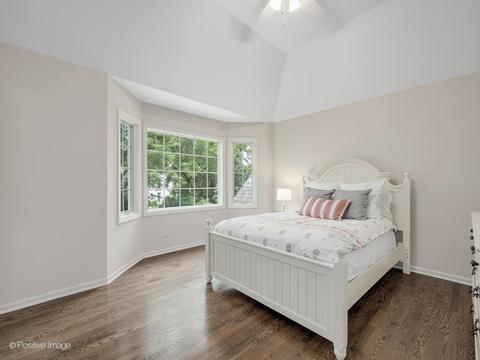 2065 Stonebridge Ct, Wheaton, IL 60189 photo 15