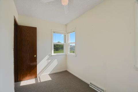 207 W Fillmore St, Philo, IL 61864 photo 7