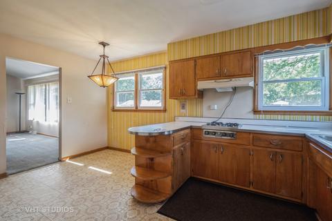 15434 Hamlin Ave, Markham, IL 60428 photo 5
