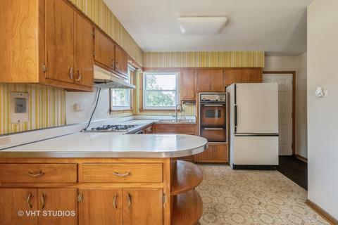 15434 Hamlin Ave, Markham, IL 60428 photo 4