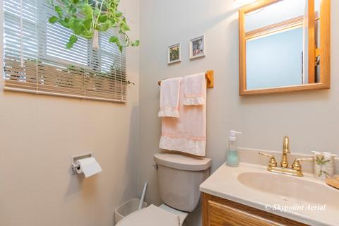 687 E 152nd St, Dolton, IL 60419 photo 11