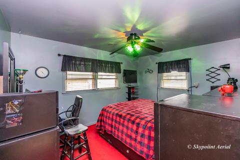 687 E 152nd St, Dolton, IL 60419 photo 9