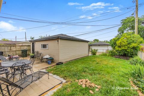 687 E 152nd St, Dolton, IL 60419 photo 15