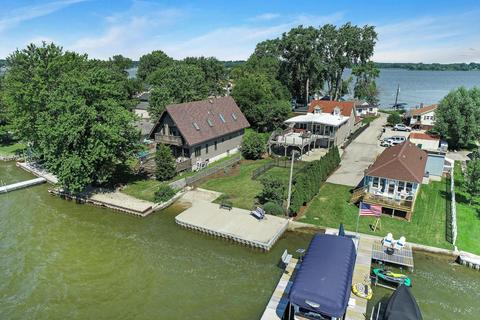 187 Eagle Point Rd, Fox Lake, IL 60020 photo 4