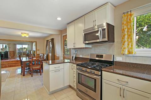 187 Eagle Point Rd, Fox Lake, IL 60020 photo 12