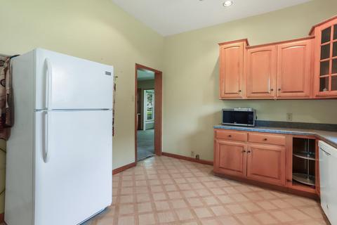 202 E Commercial St, White Heath, IL 61884 photo 17
