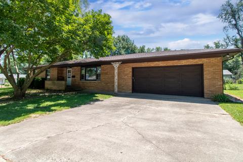 1101 Bryan St, Normal, IL 61761 photo 2