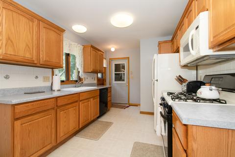 1101 Bryan St, Normal, IL 61761 photo 10