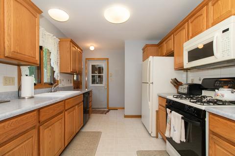 1101 Bryan St, Normal, IL 61761 photo 11