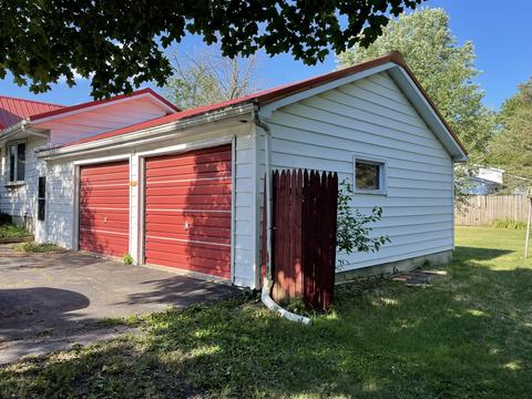 2 Elm St, Kempton, IL 60946 photo 6
