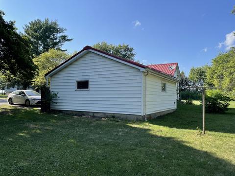 2 Elm St, Kempton, IL 60946 photo 7