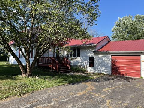2 Elm St, Kempton, IL 60946 photo 5