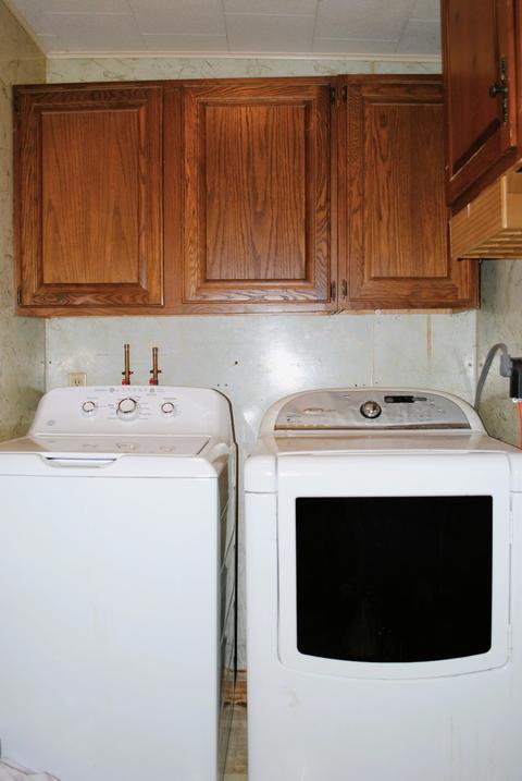 306 E Main St, Colfax, IL 61728 photo 14