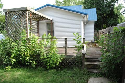 306 E Main St, Colfax, IL 61728 photo 2
