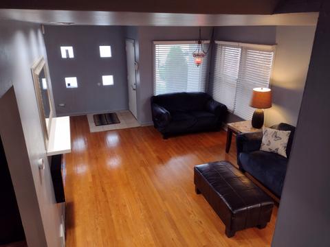 51 E 98 St, Chicago, IL 60628 photo 3