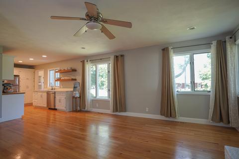 601 E Main St, Danvers, IL 61732 photo 16