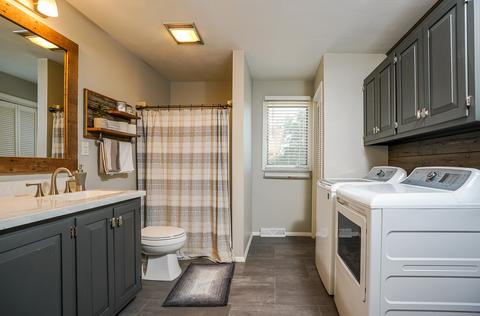 601 E Main St, Danvers, IL 61732 photo 17