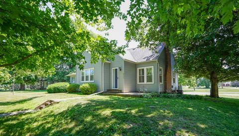 601 E Main St, Danvers, IL 61732 photo 7