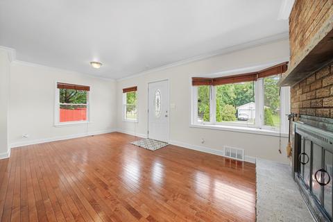 409 Lincoln Ave, Elgin, IL 60120 photo 6