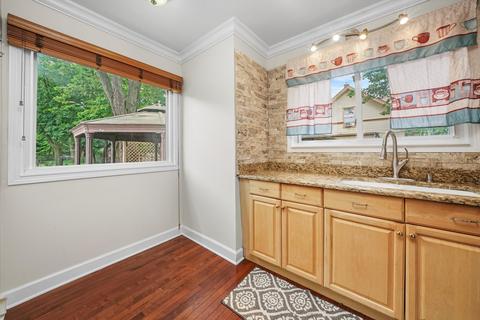 409 Lincoln Ave, Elgin, IL 60120 photo 13