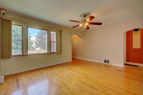 17 E 125th Pl, Chicago, IL 60628 photo 2