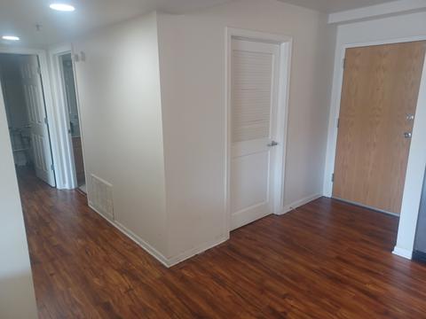8030 Riverwalk Dr #6E, Lyons, IL 60534 photo 7
