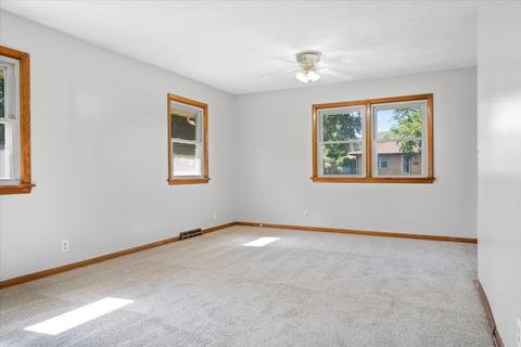 1 Knollcrest Ct, Normal, IL 61761 photo 7