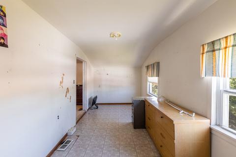 7614 Odell Ave, Bridgeview, IL 60455 photo 23