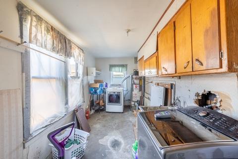 7614 Odell Ave, Bridgeview, IL 60455 photo 12