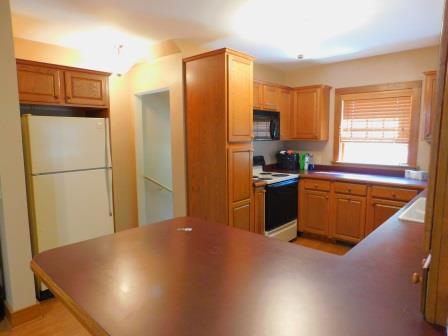 201 E Watson St, Forrest, IL 61741 photo 7