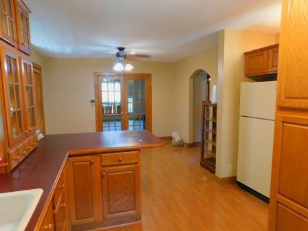 201 E Watson St, Forrest, IL 61741 photo 14