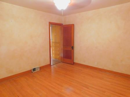 201 E Watson St, Forrest, IL 61741 photo 28